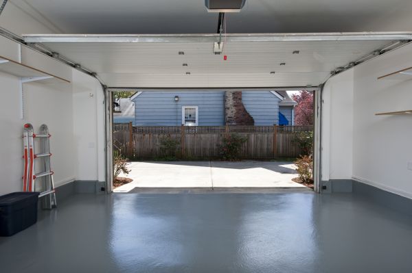 Cost of Garage Settling Repair in Edmonds